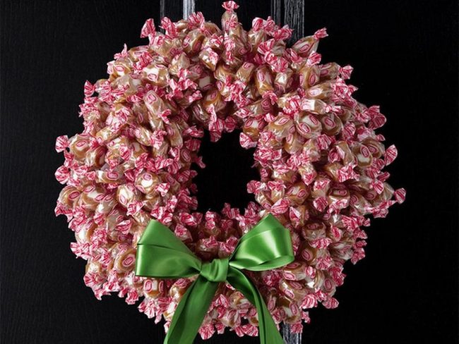 Pink And Cream Candy Wreath Circle
