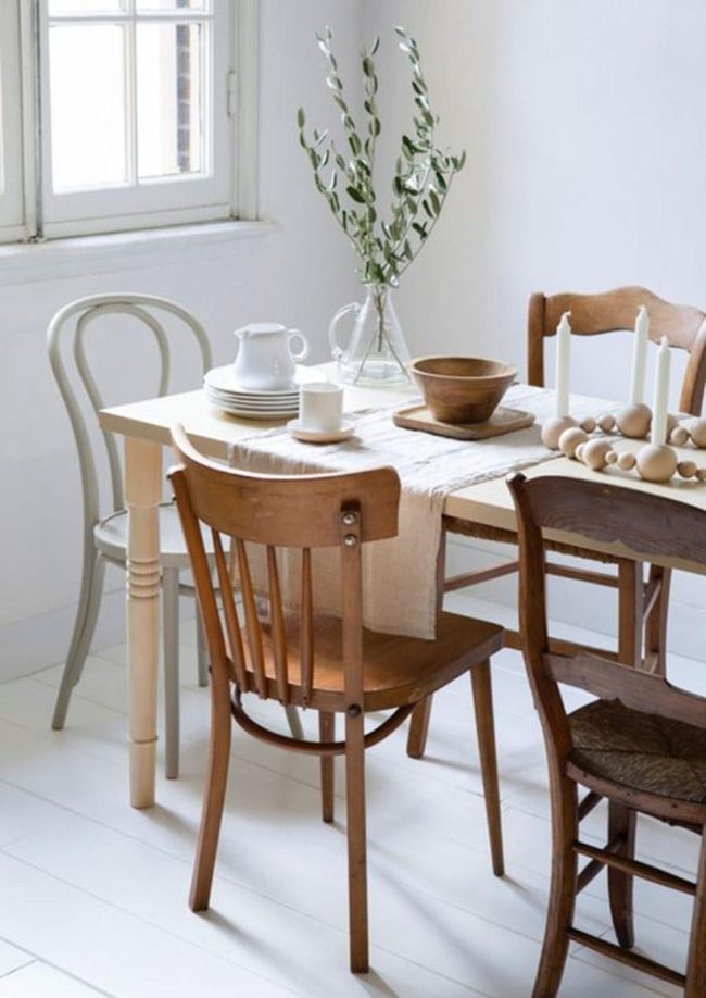 Sunlit White Dining With Natural Warmth