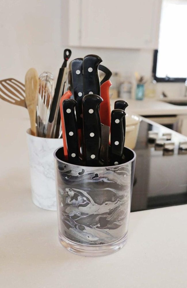 Black Knives White Marble Kitchen
