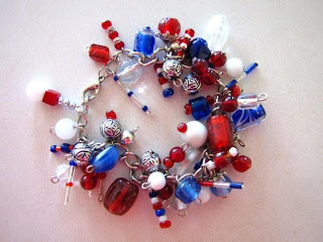 Red Blue White Bead Bracelet