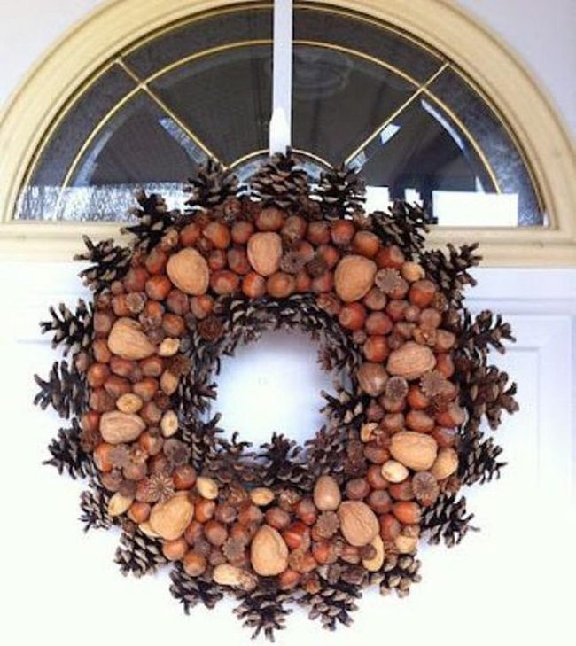 Pinecone And Nut Wreaths In Brown