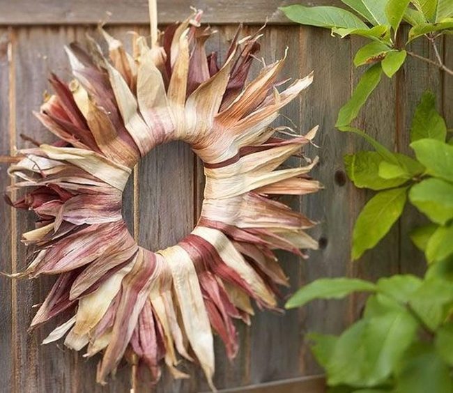 Dried Leaf Wreath Brown Elegance