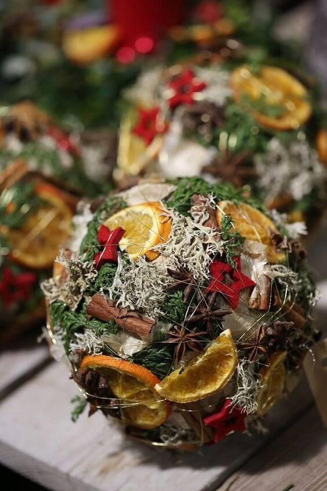 Dried Citrus And Cinnamon Sphere