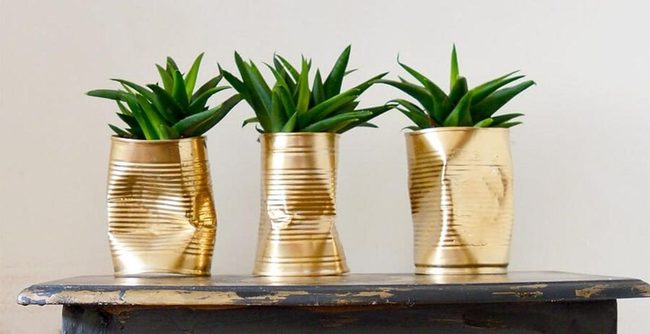Shiny Metal Planters Green Contrast