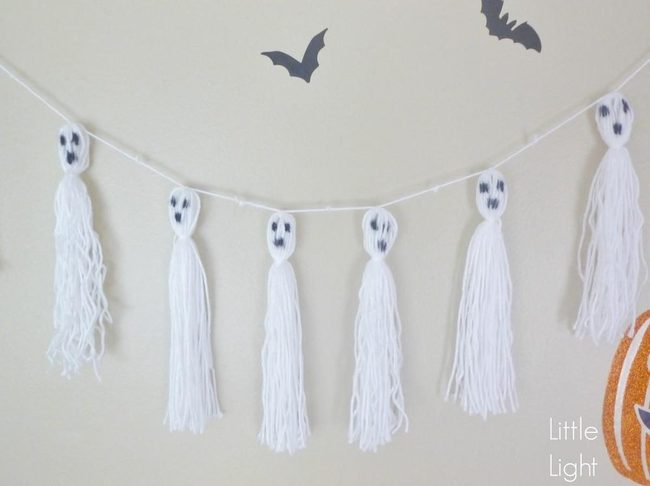 Hanging White Ghosts Halloween