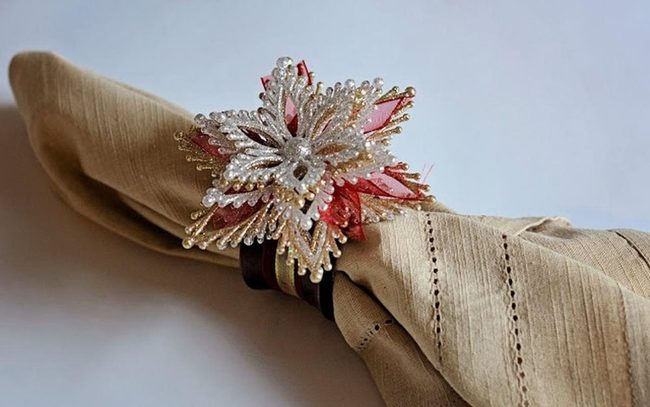 Beaded Flower Napkin Rings Gold Accents