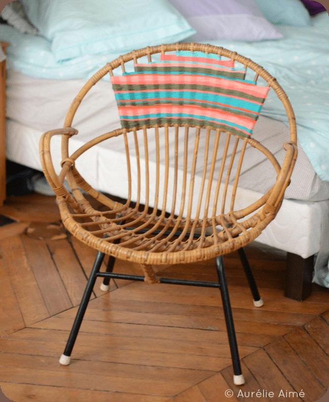 Striped Wicker Chairs With Soft Bedding