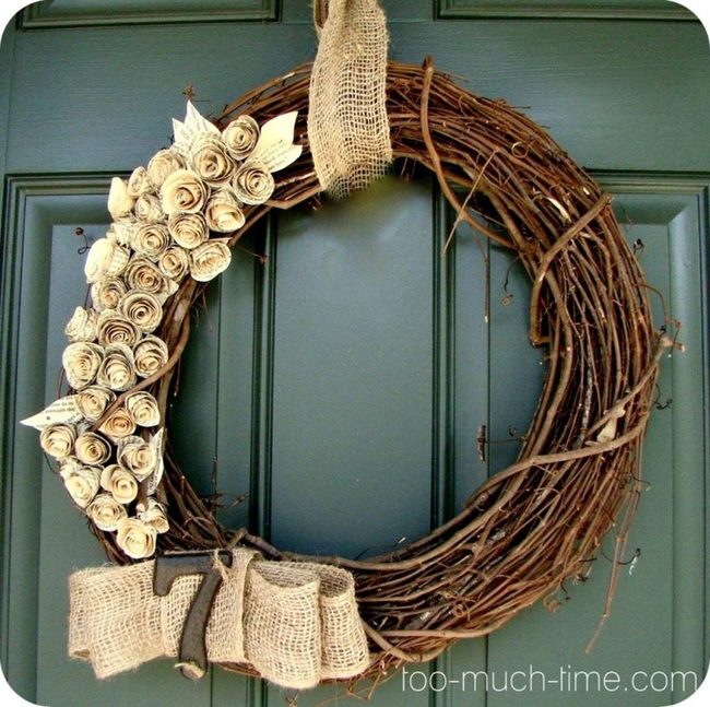 Twisted Branch Wreath Brown Tones