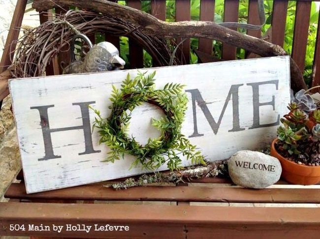 Wreath Letter O Green Accent