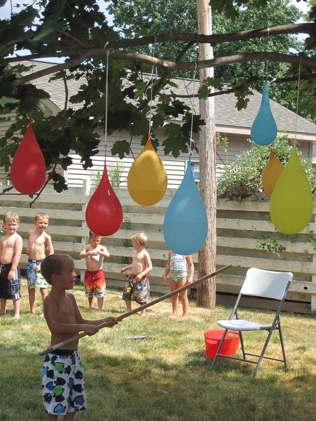 Dangling Water Balloons Summer Game