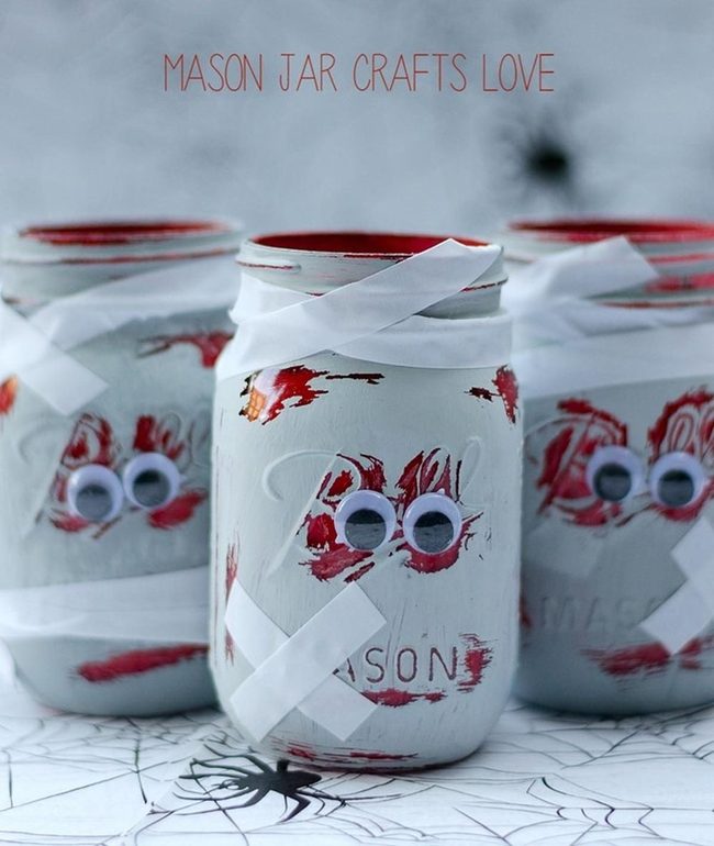 Googly-Eyed Mummy Mason Jars