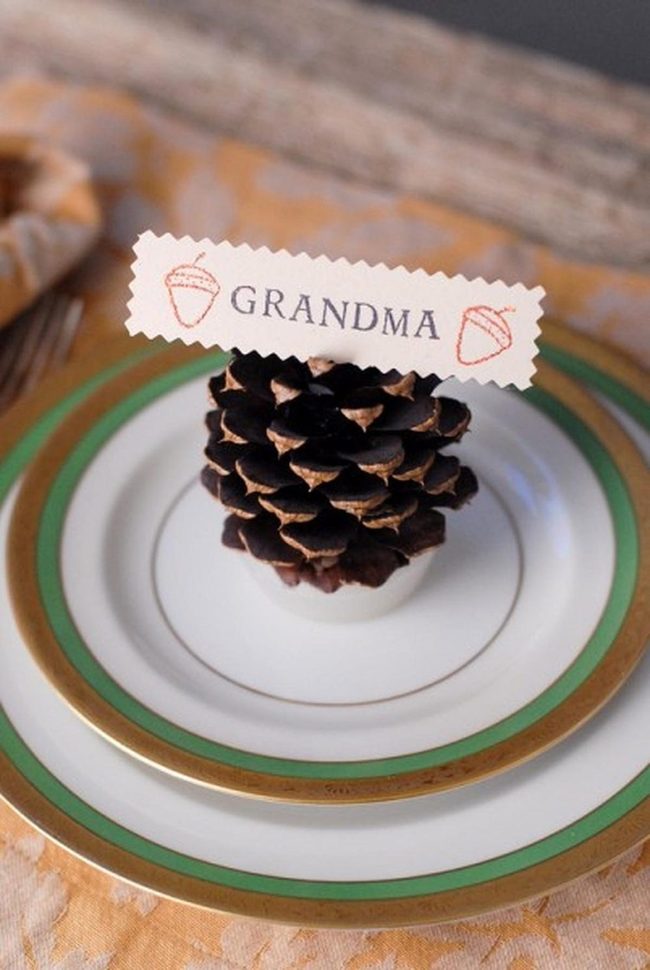 Pinecone Place Cards With Gold Ceramic Rim