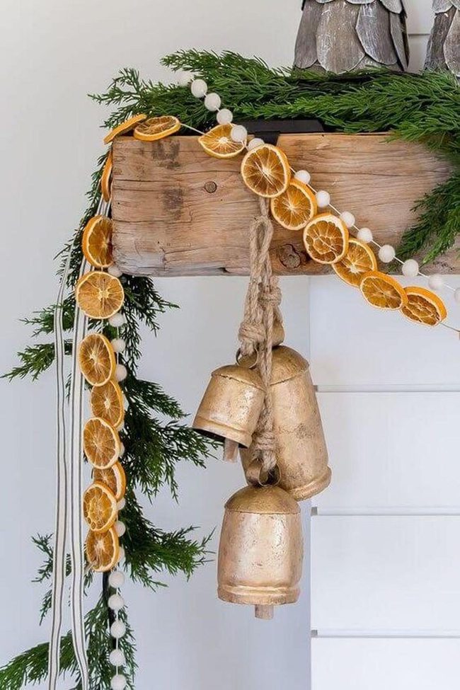 Citrus Slices White Beads Garland