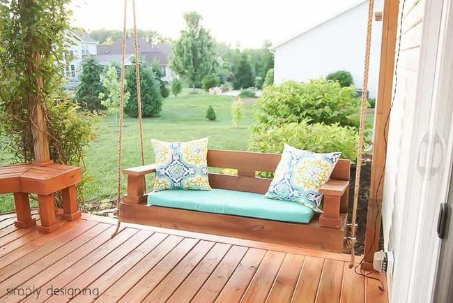 Wide Plank Wood Swing
