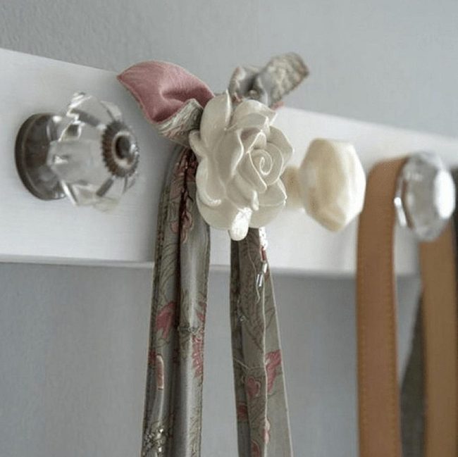 Ceramic Flowers Meet Glass Knobs