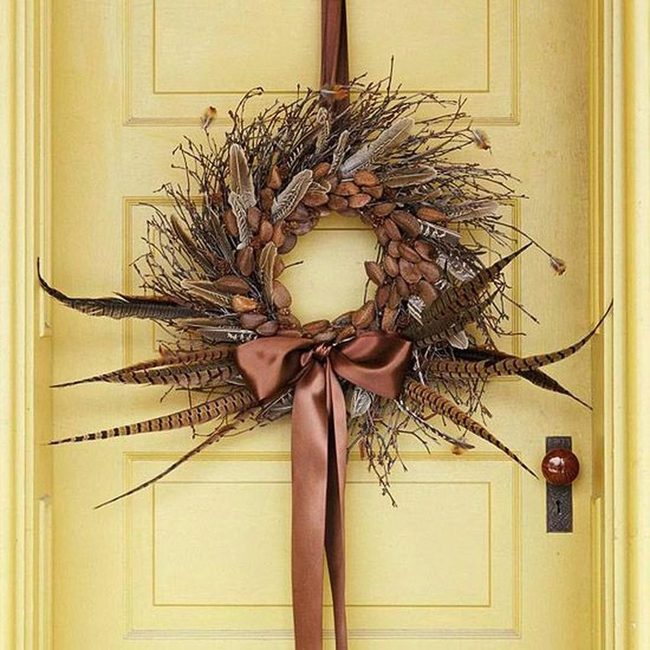 Feathered Autumn Wreath Statement