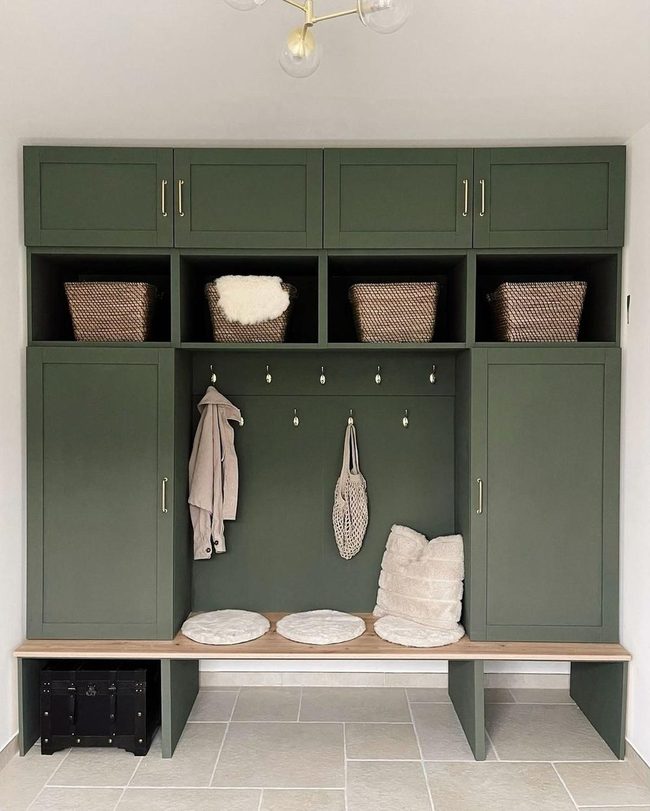 Green Storage Bench With Woven Baskets