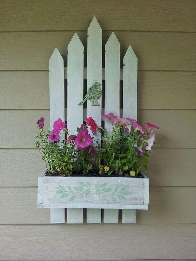 Weathered Wood Blooms Vertical