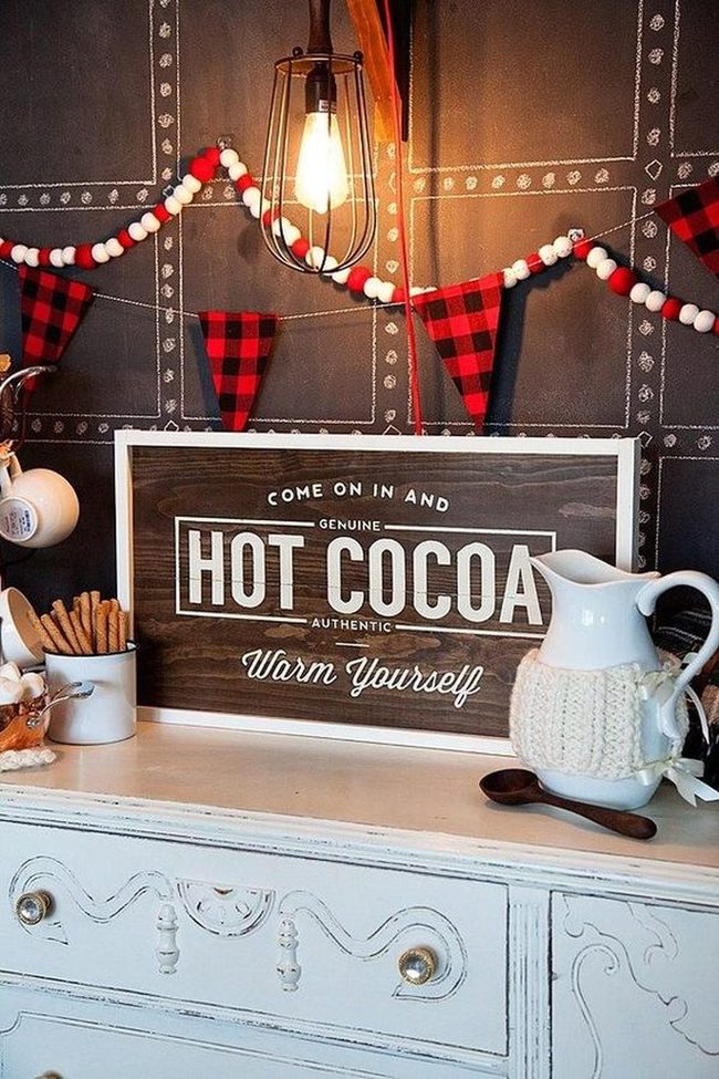 Checkered Cocoa Comfort Station