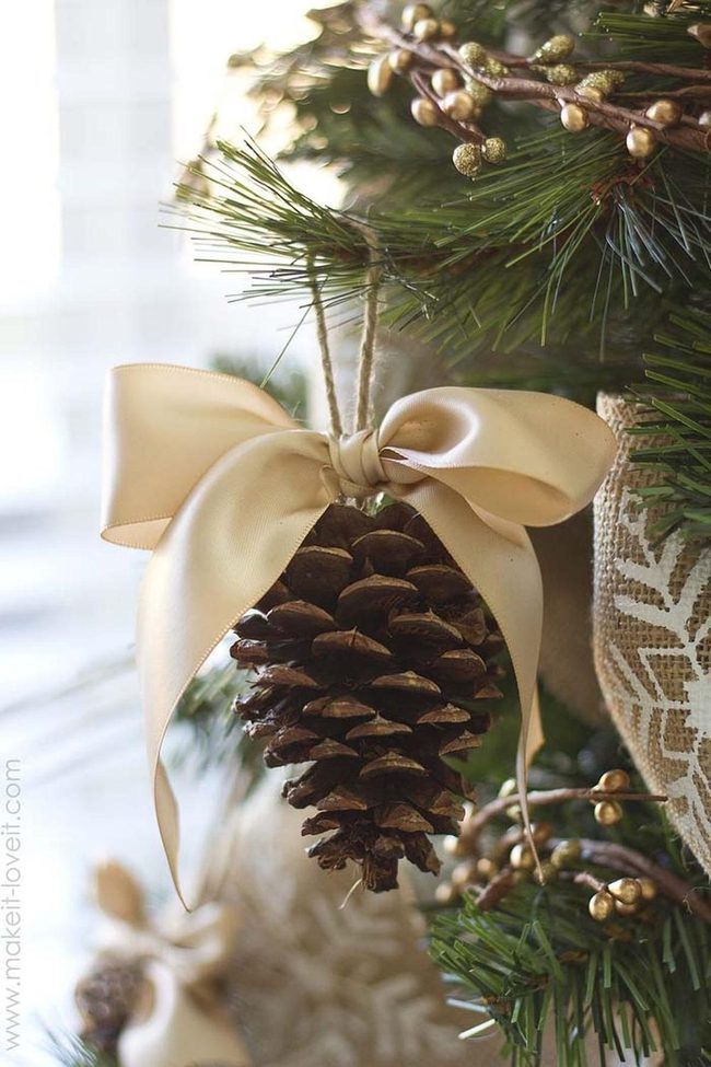 Natural Pine Cones With Festive Bows