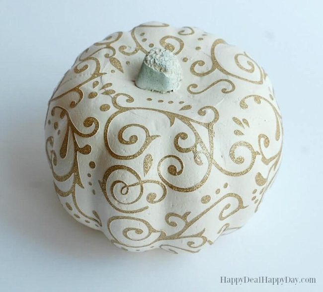 Gold Glitter Pumpkins Pop Brilliantly