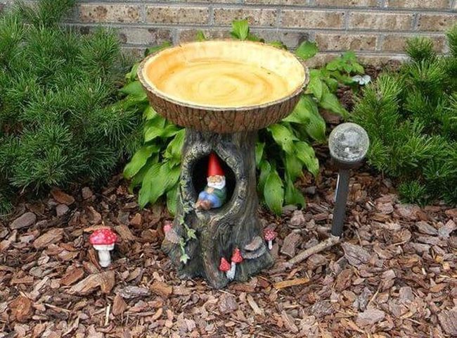 Tree Stump Birdbath Garden Gnome Haven