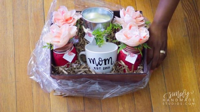 Plastic-Wrapped Gifts With Perfect Bows