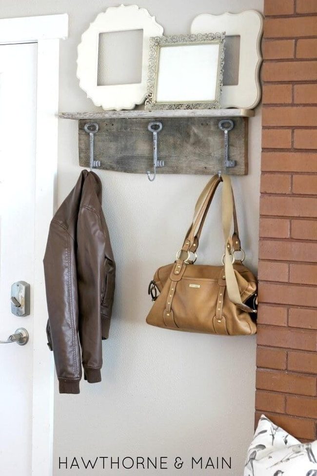 Barn Wood Key Hook Rack