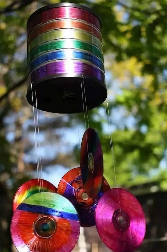 Spinning Rainbows From Recycled Discs