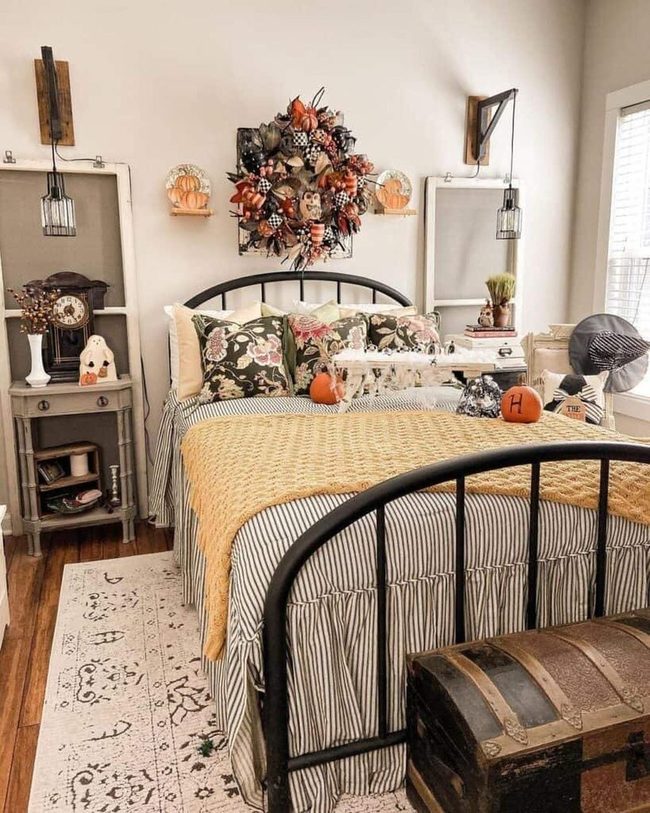 Orange and Red Foliage Bedroom Statement