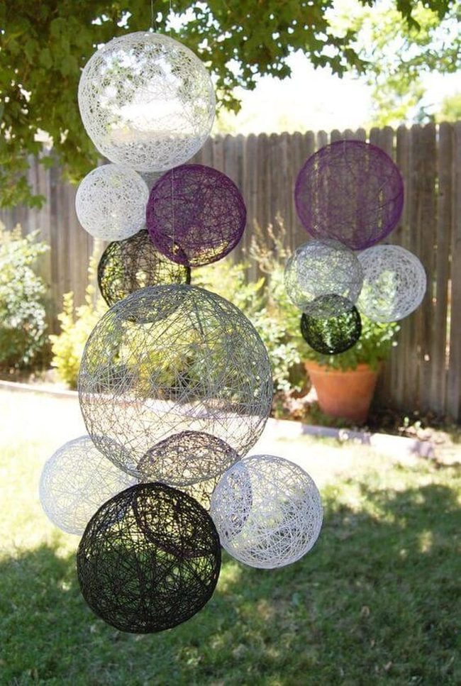 Woven Spheres In Motion