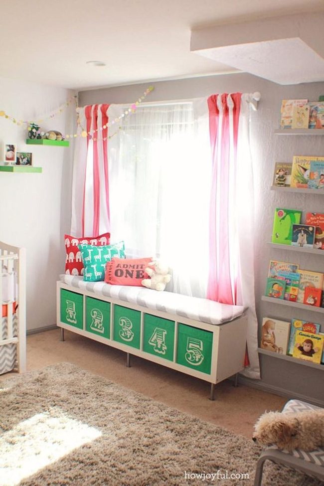 Pink Striped Playroom For Young Readers