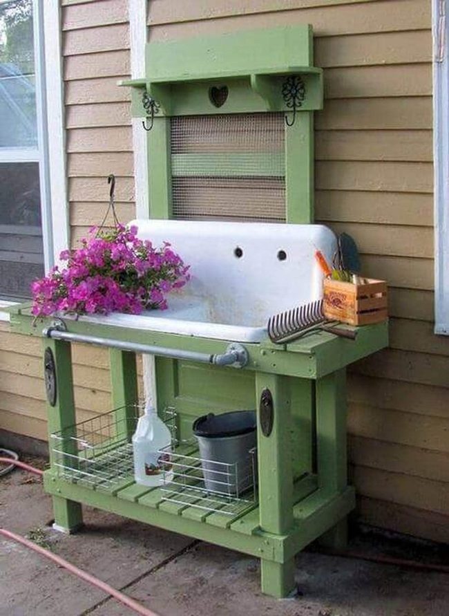 Deep Sink Flourishing Flowers