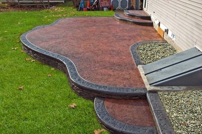 Seashell Stamped Concrete Patio