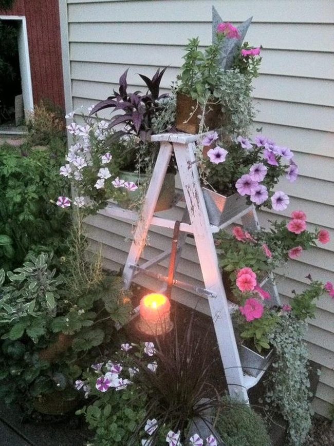 Pink Metal Pot Ladder