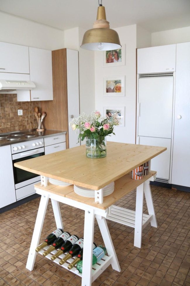 White And Wood Kitchen Essentials