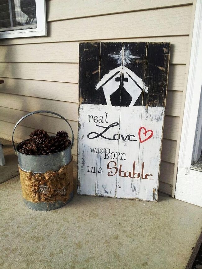 Wooden Sign With Nativity Message