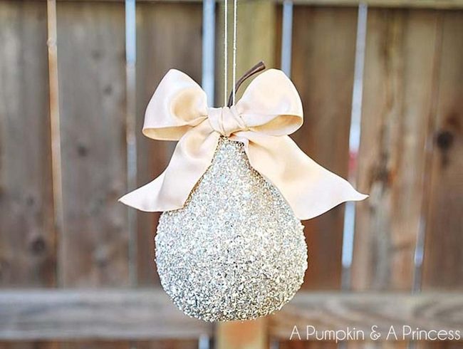 Pear-Shaped German Glass Sparkle