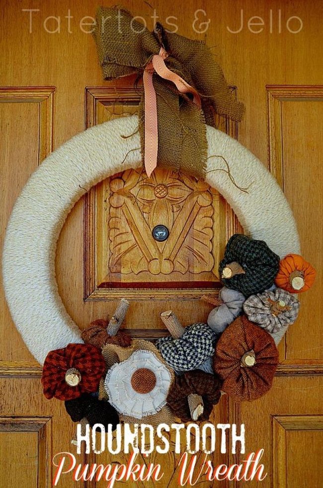 Cream Yarn Wreath With Patterned Pumpkins