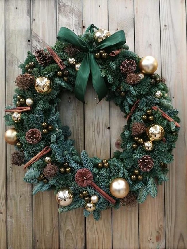 Green Pine Wreath With Gold Accents