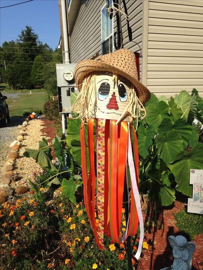 Quirky Scarecrow Garden Sentinel