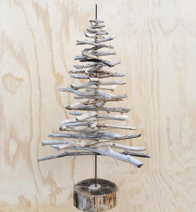 Pale Driftwood Tree Structure