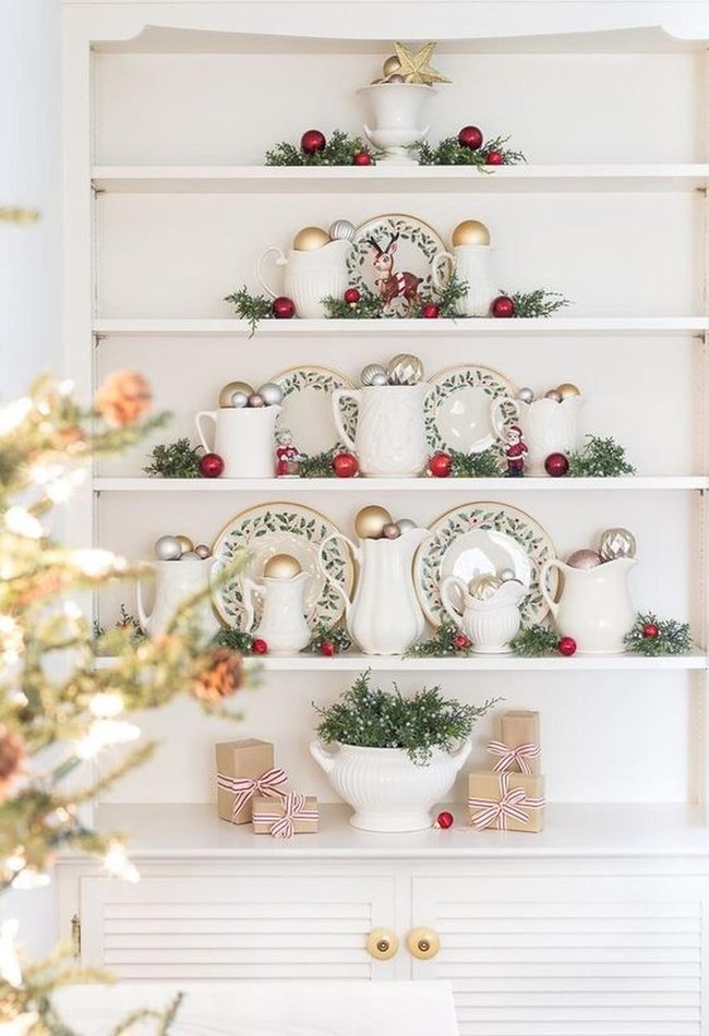 White Shelves, Green Leaf Ceramics, Gold Sparkle