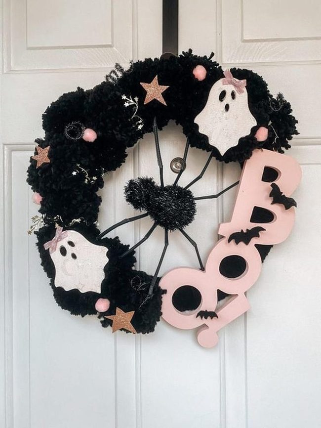 White Ghosts Pink Bows Black Yarn
