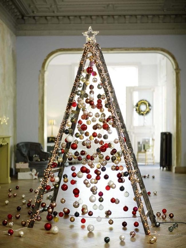 Wooden Ladder Ornament Display