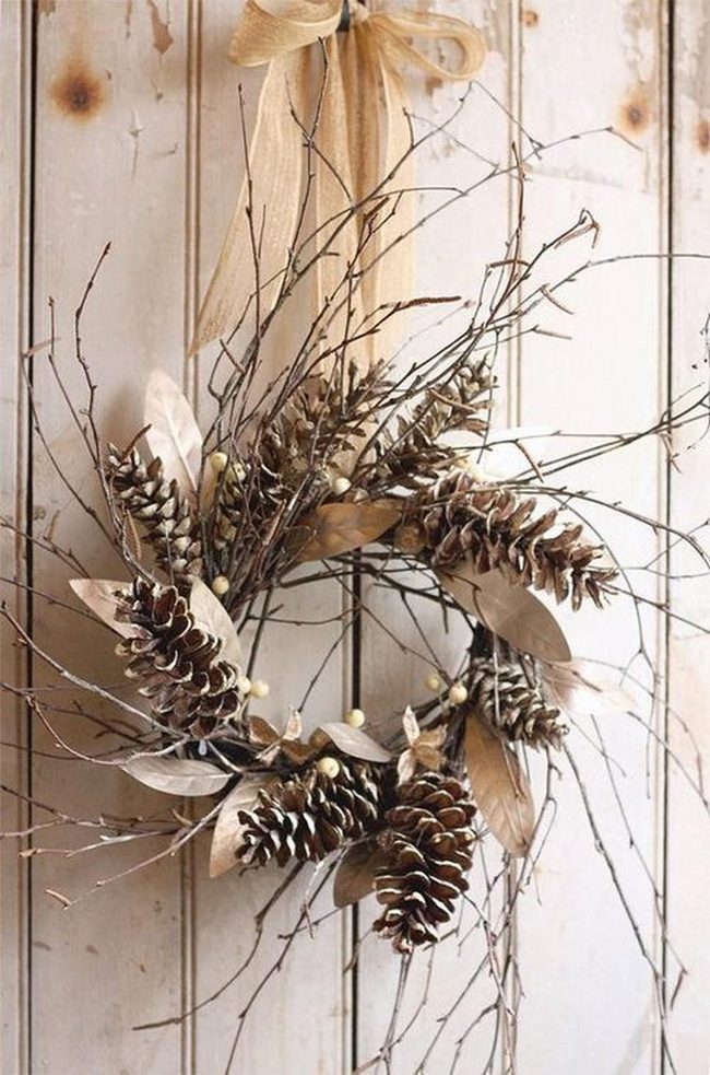 Pinecone Wreath Golden Leaves Brown