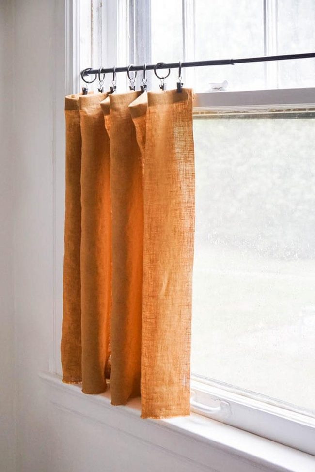 No-Sew Cafe Curtains Fast