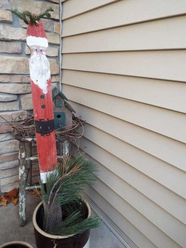Red And White Santa Fence Posts