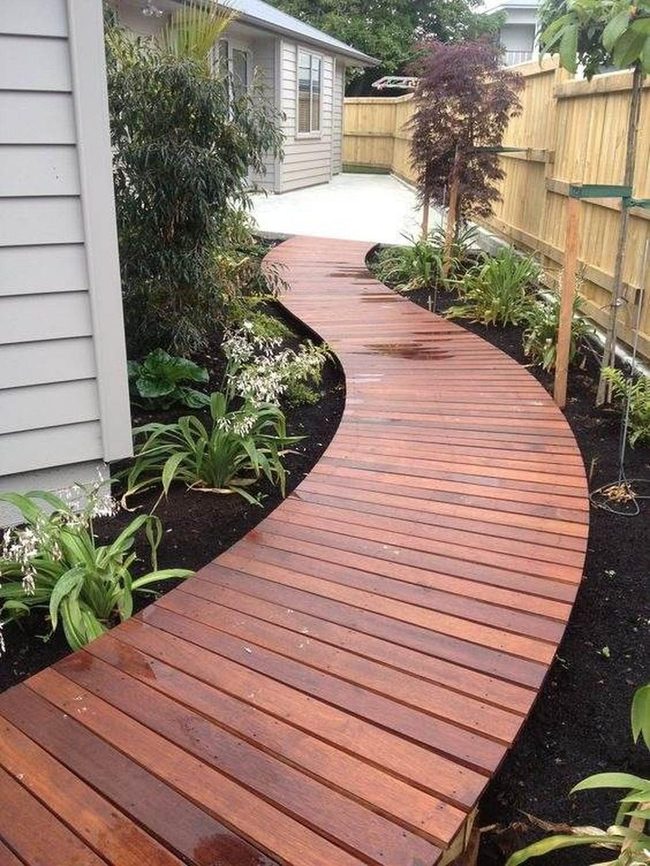 Reclaimed Wood Garden Bed