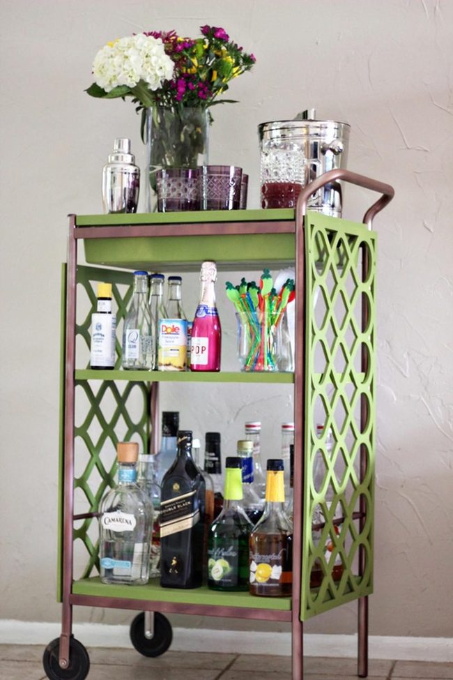Green Lattice Mobile Bar Station